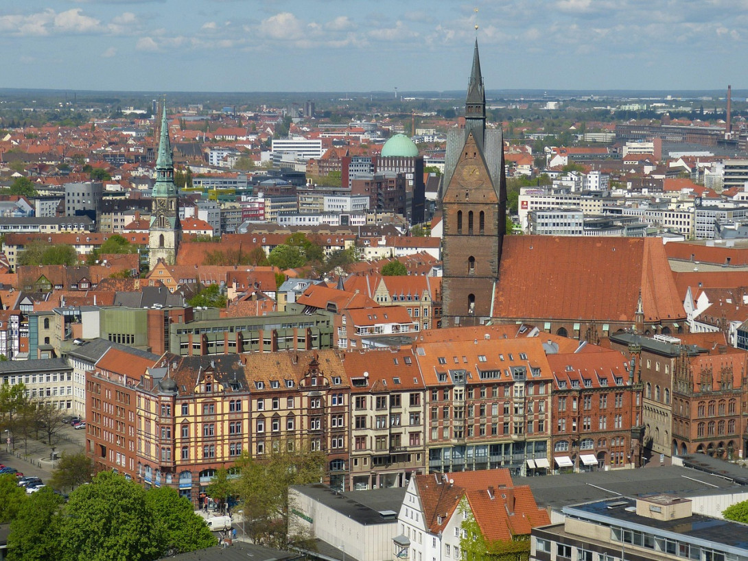 Bird's eye image of Hannover cityscape